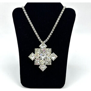 Rhinestones Necklace Cluster Pendant Prong Set Silver Tone VTG Rare MCM BEAUTY